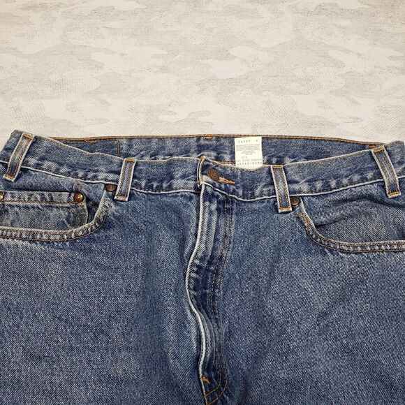 Vintage Levis 540 Jeans Mens 36x30‎ Blue Relaxed Fit Medium Wash Denim - Picture 2 of 9